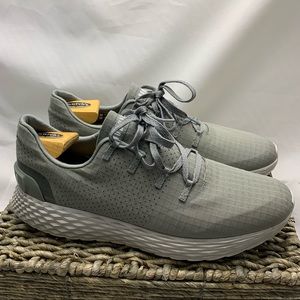 Nobull Ripstop Runner size 11